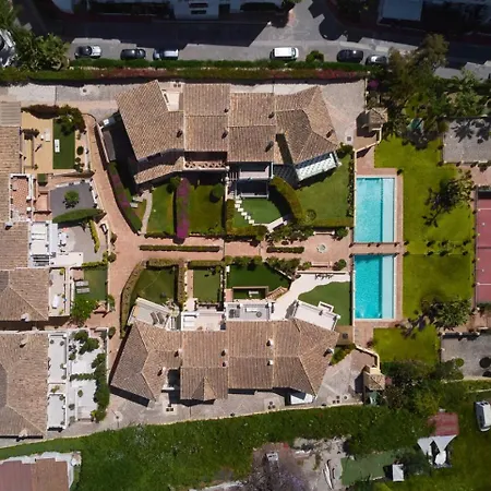 Villa Elegant 3br Golden Mile Retreat Marbella